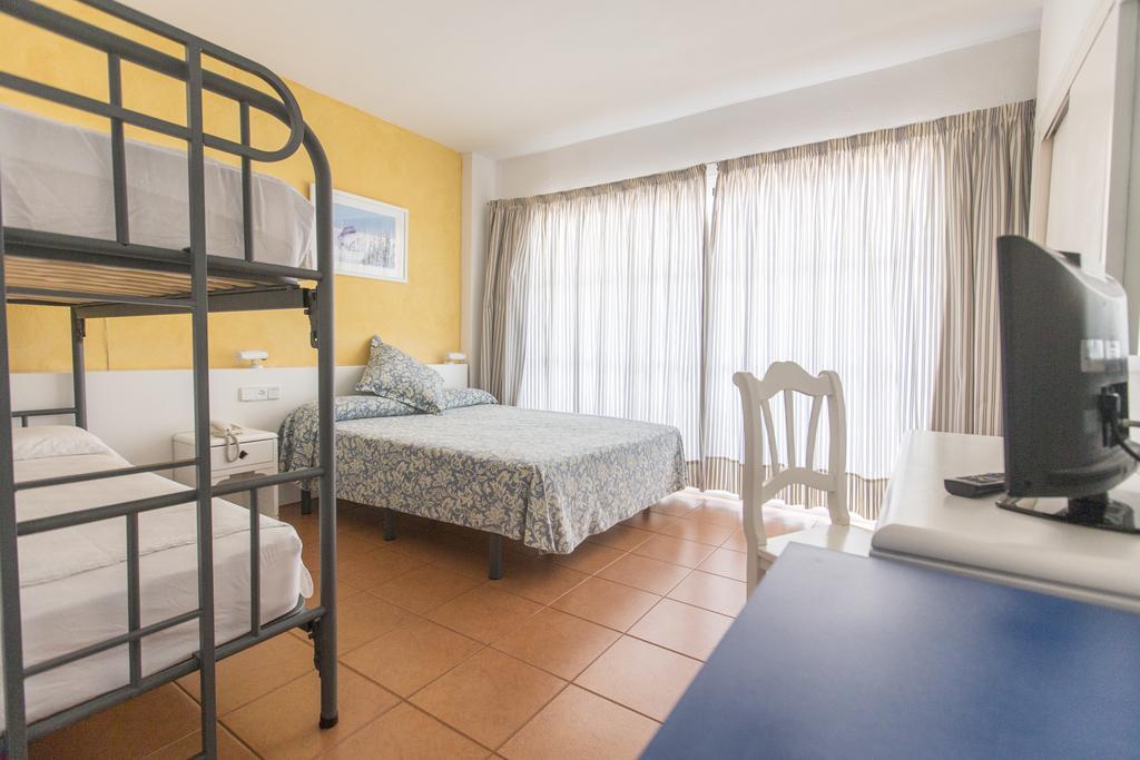 Hotel Presidente Portinatx Kültér fotó